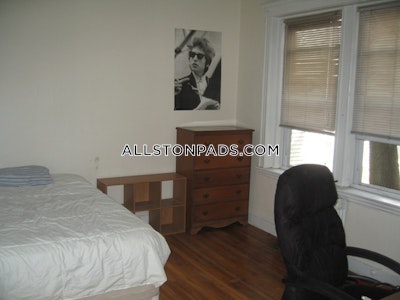 Allston Apartment for rent 3 Bedrooms 1 Bath Boston - $3,295