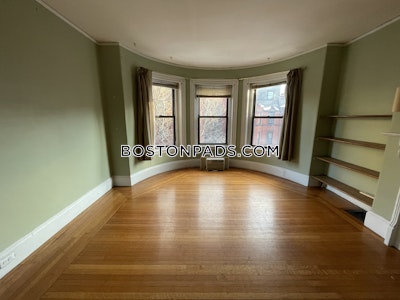 Back Bay 2 Beds 2 Baths Boston - $4,500