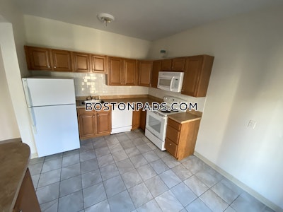 Allston 3 Beds 1.5 Baths Boston - $4,150 No Fee