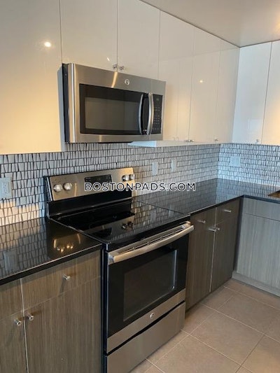 Back Bay 1 Bed 1 Bath Boston - $3,920