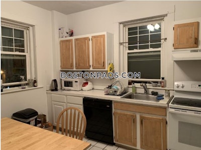 Allston 2 Beds 1 Bath Boston - $3,400