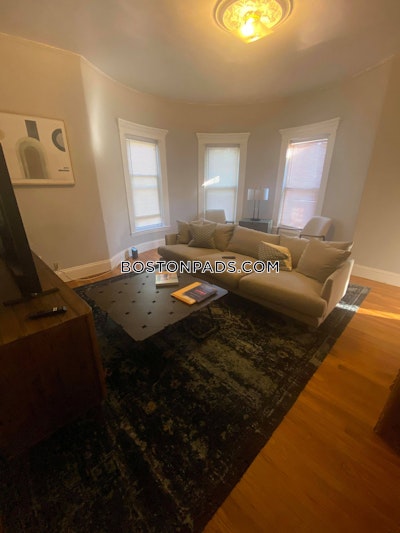 Roxbury 3.5 Beds 1 Bath Boston - $3,200