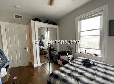 Cambridge 2 Bed, 1 Bath Unit  Inman Square - $3,675 No Fee