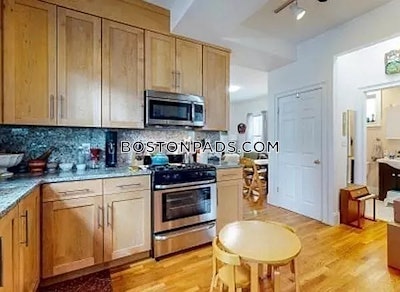 Somerville 2 Beds 1 Bath  Union Square - $2,600