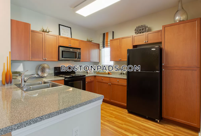 North Reading 2 Beds 1 Bath - $2,585