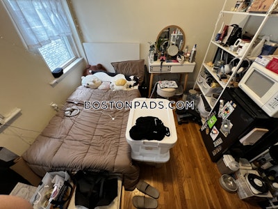 Mission Hill Studio, 1 Bath Unit Boston - $1,595 No Fee