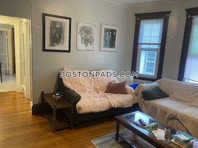 Somerville Great 4 bed 1 bath available 6/1 on West Adams St in Somerville!!  Tufts - $4,900