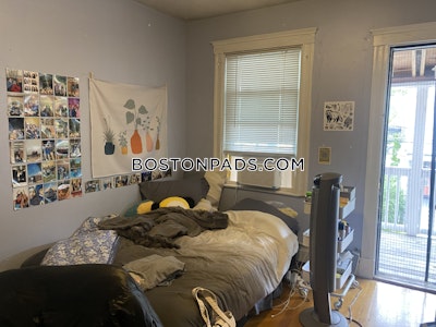 Somerville 4 Bed 1 Bath SOMERVILLE  Tufts - $4,500