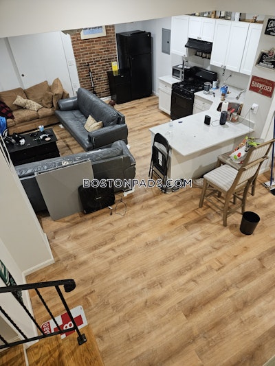 North End 3 Beds 2 Baths Boston - $5,205