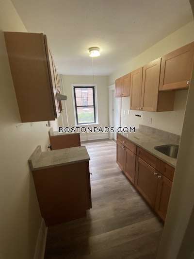 Malden 3 Bed 1 Bath MALDEN $2,600 - $2,750