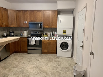 Mission Hill 3 Bed, 1 Bath Unit Boston - $3,900