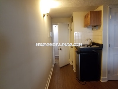 Mission Hill Studio 1 Bath Boston - $1,525 No Fee