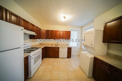 Brookline Apartment for rent 2 Bedrooms 1 Bath  Washington Square - $3,450