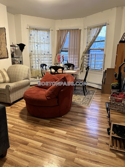 Mission Hill 2 Beds 1 Bath Boston - $2,850