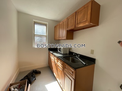 Allston 1 Bed 1 Bath Boston - $2,100