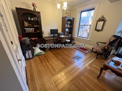 Back Bay Stunning 1 bed 1 bath in the Back Bay! Boston - $3,900