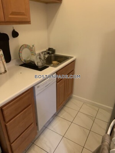 Fenway/kenmore Apartment for rent 1 Bedroom 1 Bath Boston - $3,000 50% Fee