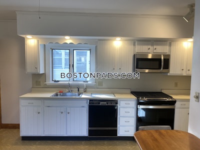 Somerville 6 Beds 2 Baths  Tufts - $8,400