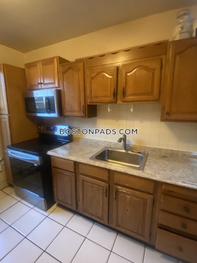 Mission Hill Nice 2 Bed 1 Bath available 9/1/2023 on Parker St. in Mission Hill  Boston - $2,650