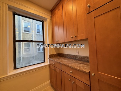 Allston/brighton Border 2 Beds 1 Bath Boston - $2,995 50% Fee